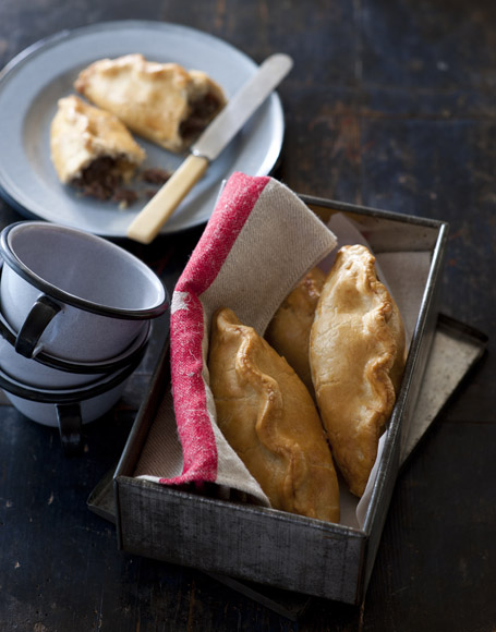 The Ultimate Book of Baking - Murdoch Books (9 of 13)